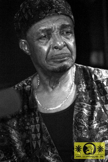 Charley Organaire (Jam) and The Prizefighters - Skankin Round The X-Mas Tree - Kassablanca, Jena 26. Dezember 2014 (19).JPG